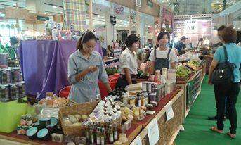 ชิม & ช้อป เทศกาลอาหารอีสานและของดี OTOP SELECT