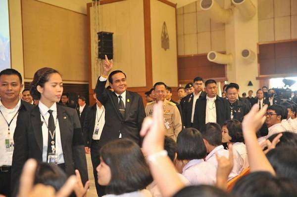 นายกฯ เชื่อ มข. เป็นกำลังสำคัญผลิตบุคลากรรับ “ไทยแลนด์ 4.0”