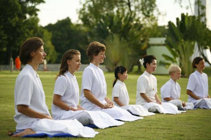 ธรรมะปฏิบัติ : ผู้ใคร่ธรรม เป็นผู้เจริญ