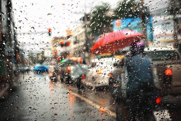 กรมอุตุฯ ร่อนหนังสือเตือน 6 สิงหาฯ ภาคอีสานฝนตก 60%